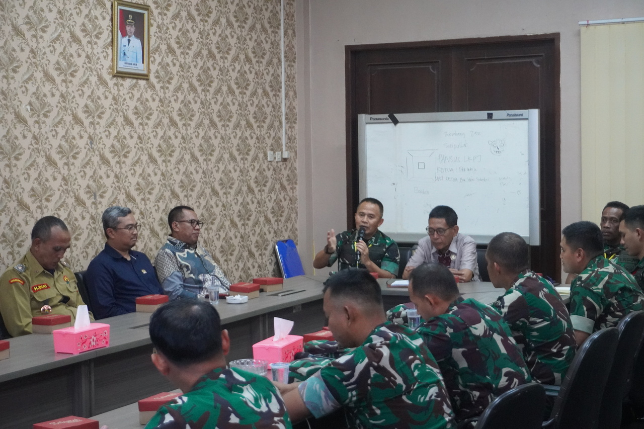 AUDIENSI KOMISI II BERSAMA KKL WILHAN PASIS DIKREG SESKOAD 2026 KOREM 064 MAULANA YUSUF