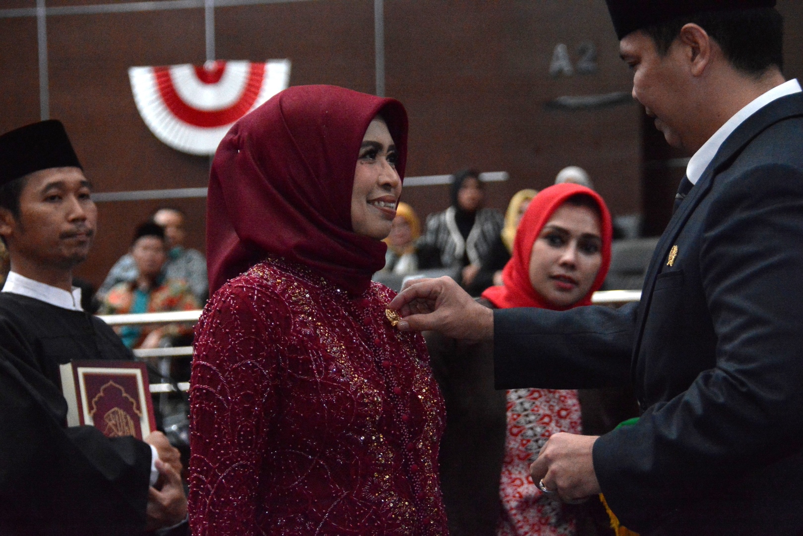 DPRD KOTA SERANG LANTIK ANGGOTA PENGGANTI ANTAR WAKTU