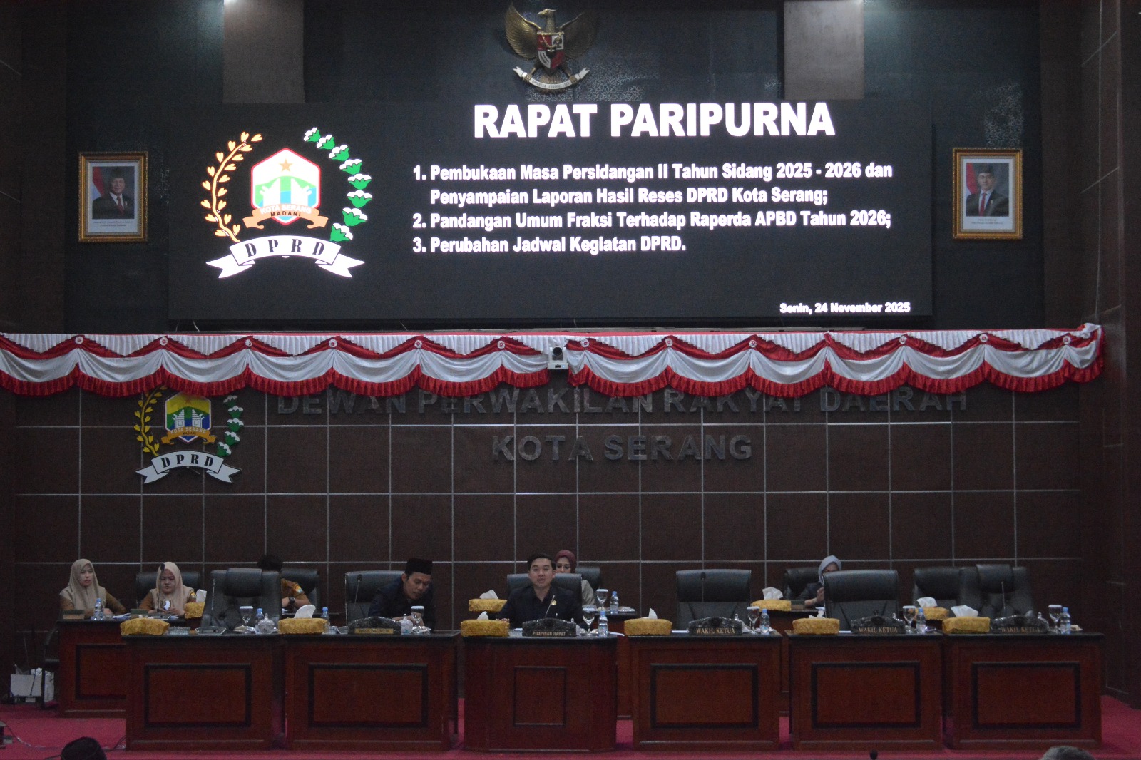 PARIPURNA PENYAMPAIAN DAN PENYERAHAN HASIL RESES SERTA PANDANGAN UMUM FRAKSI TERHADAP RAPERDA APBD TA. 2026