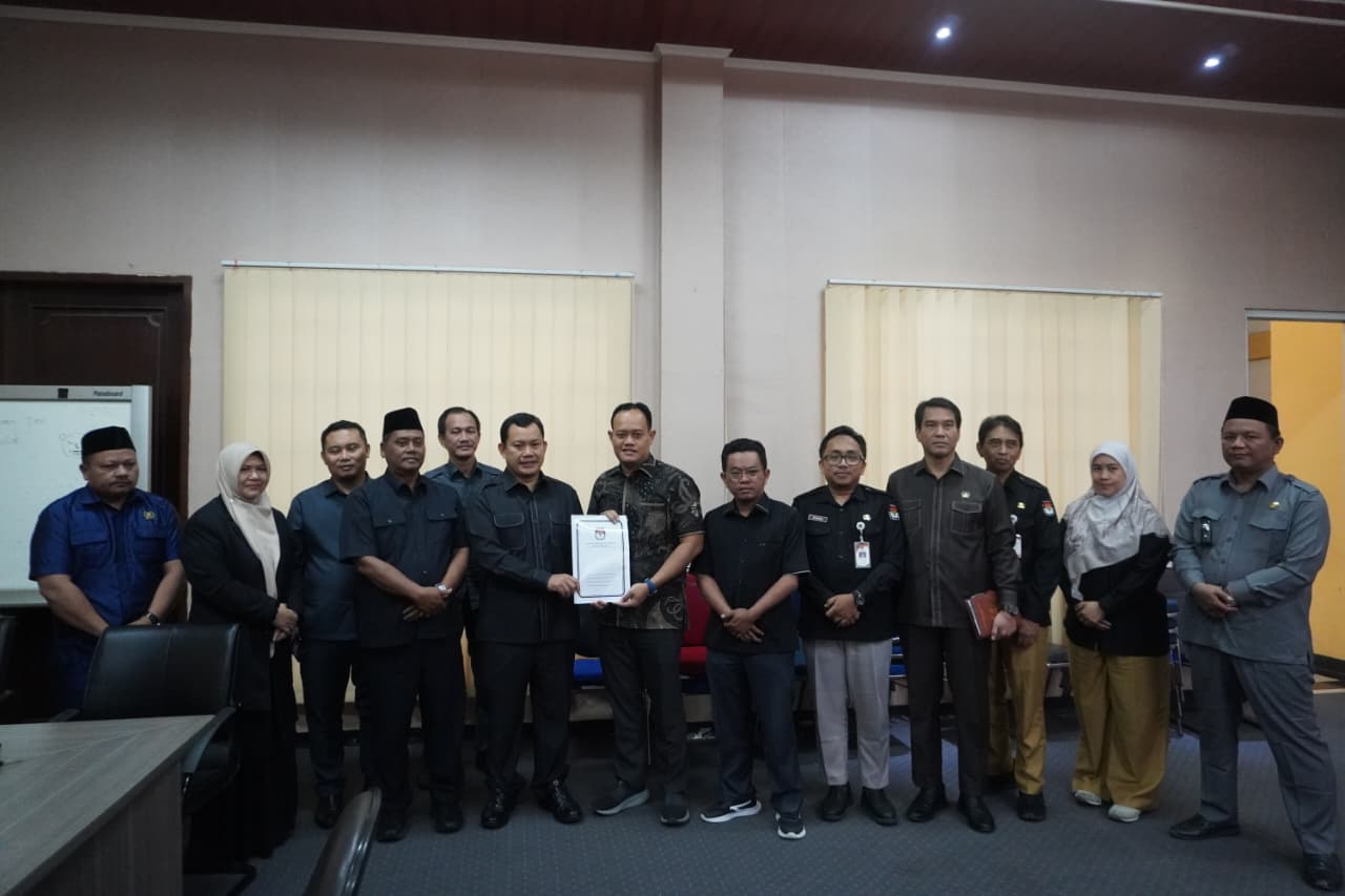 Evaluasi Pasca-Pemilu: Komisi I DPRD Kota Serang Terima Audiensi KPU